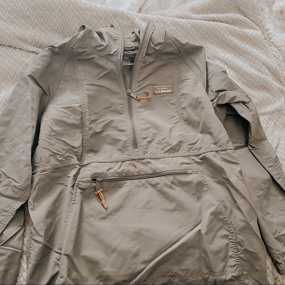 L.L. bean windbreaker